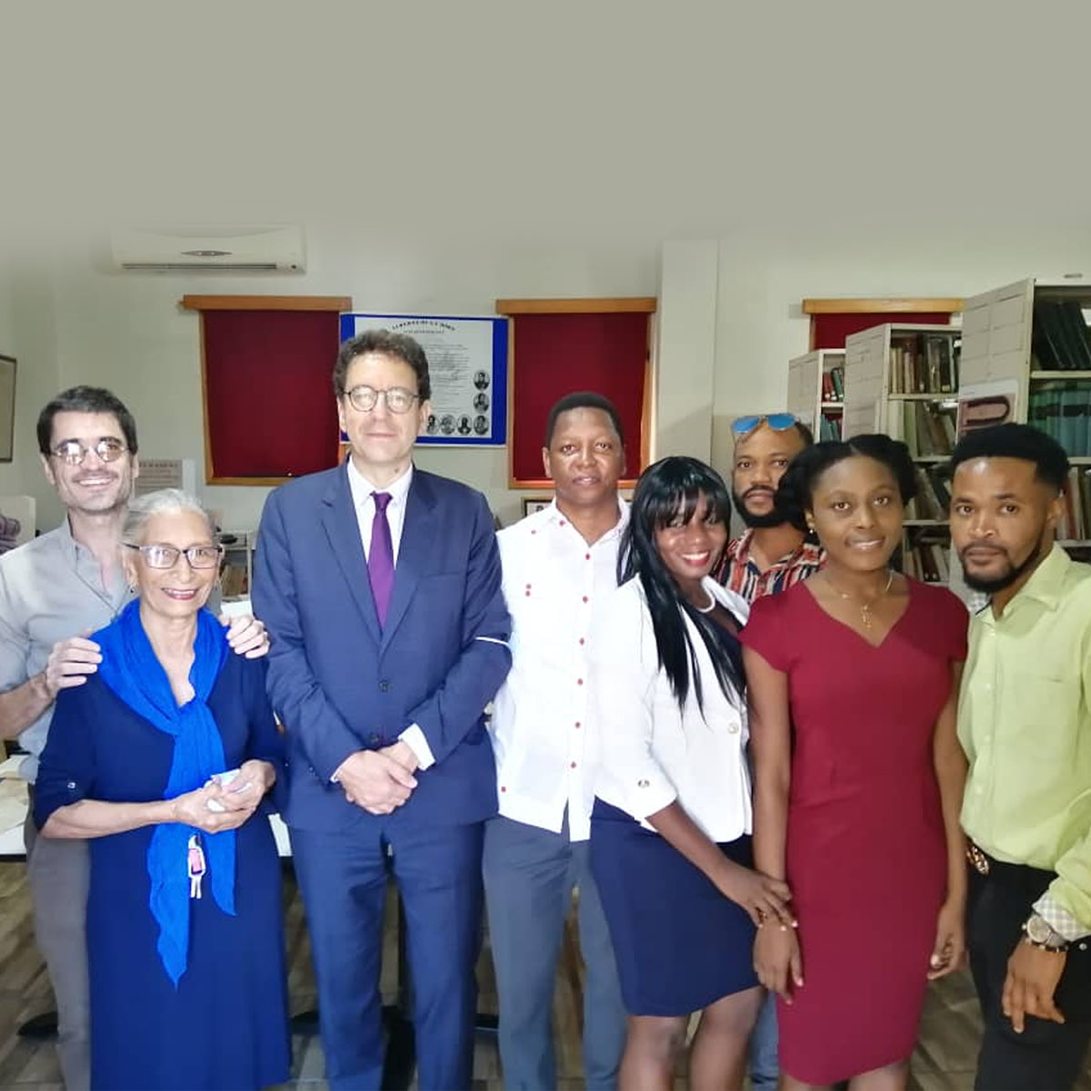 Visite de l'ambassadeur français Fabrice Mauriès à la BHS.